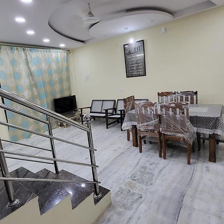 Paramount Cozy Villa Hyderabad Exterior foto